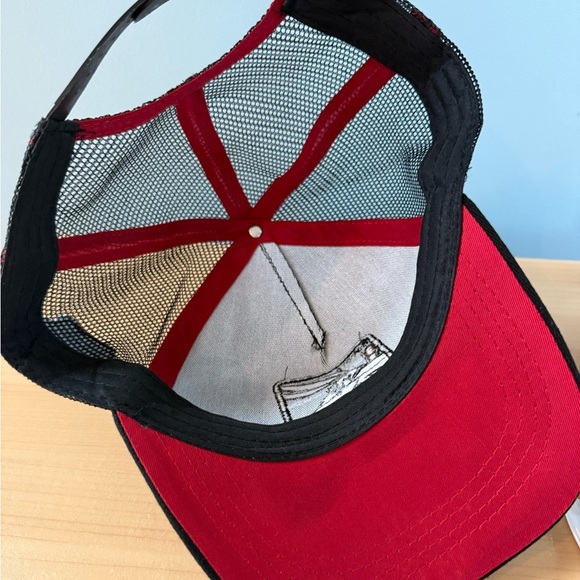 Coyote Roadrunner Truck Snapback Hat Cap - Picture 6 of 6